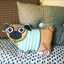 Load image into Gallery viewer, Pug Cushion