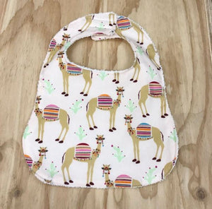 Camel Bib