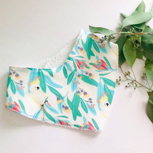 Cockatoo Dribble Bib