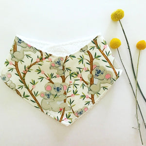 Koala in Tree Dribble Bib